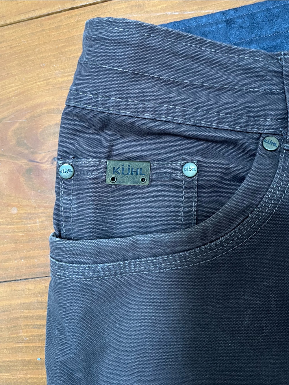 Men’s Kuhl Brown “Kanvus” Pants - Picture 6 of 9